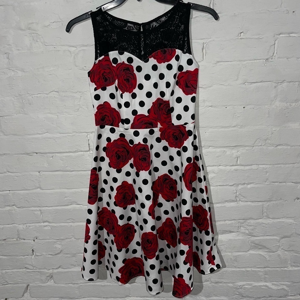 Fit & Flare Sleeveless Dress M